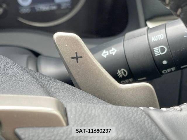 Lexus CT 2014-03 276405-3