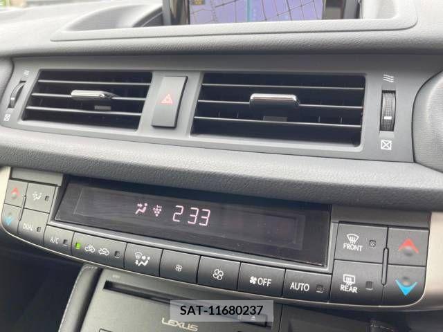 Lexus CT 2014-03 276405-4