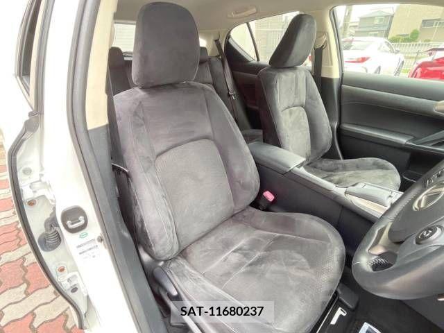 Lexus CT 2014-03 276405-7