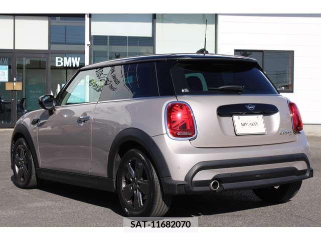 Bmw MINI 2022-01 213094-17
