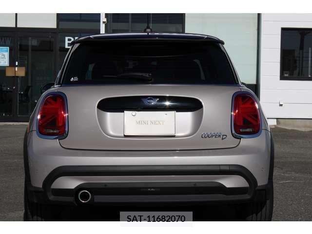 Bmw MINI 2022-01 213094-16