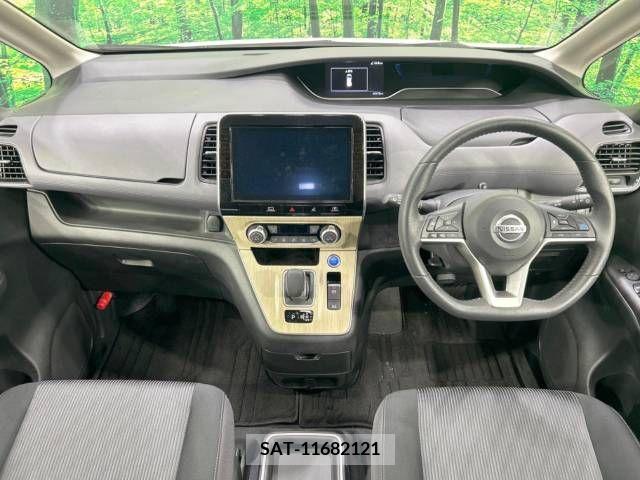 Nissan SERENA 2022-09 284183-1