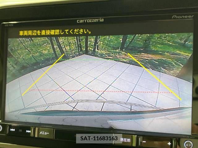 Toyota SIENTA 2016-07 379696-3