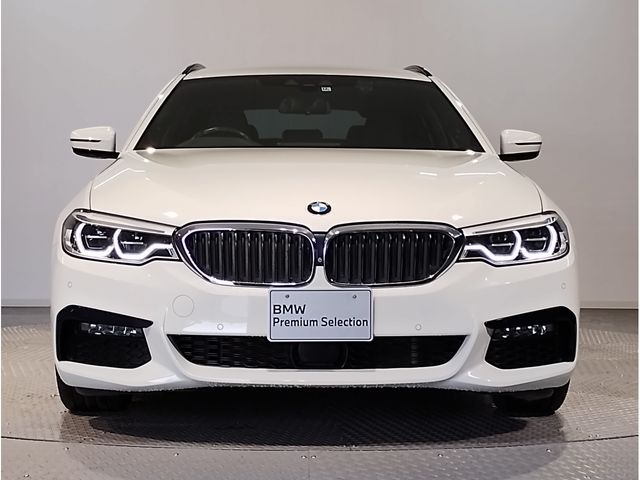 Bmw 5 SERIES 2018-11 7864-5