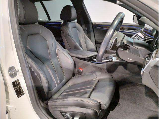 Bmw 5 SERIES 2018-11 7864-23