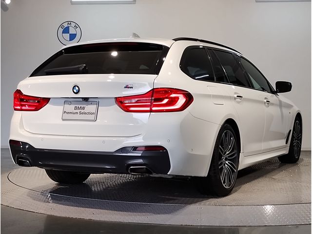 Bmw 5 SERIES 2018-11 7864-2