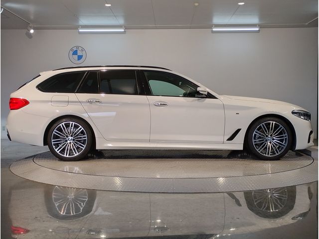 Bmw 5 SERIES 2018-11 7864-7