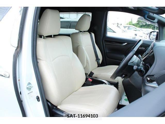 Toyota VELLFIRE 2017-06 386532-12