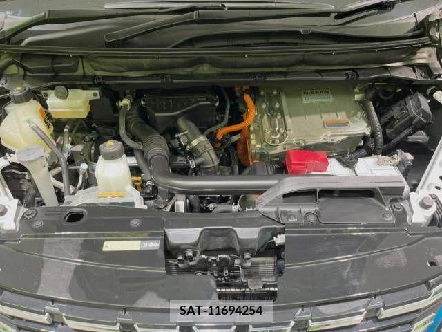 Nissan SERENA 2020-06 284195-18