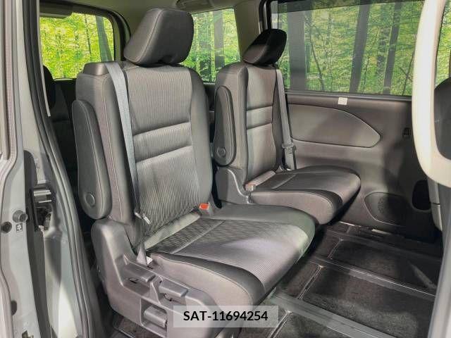 Nissan SERENA 2020-06 284195-9