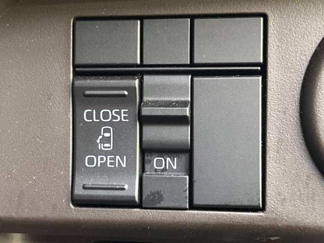 Toyota ROOMY 2021-10 181292-3