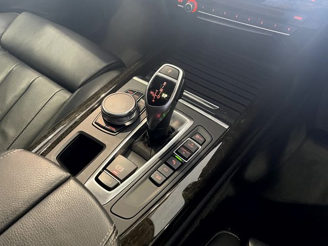 Bmw X5 2018-12 16492-15