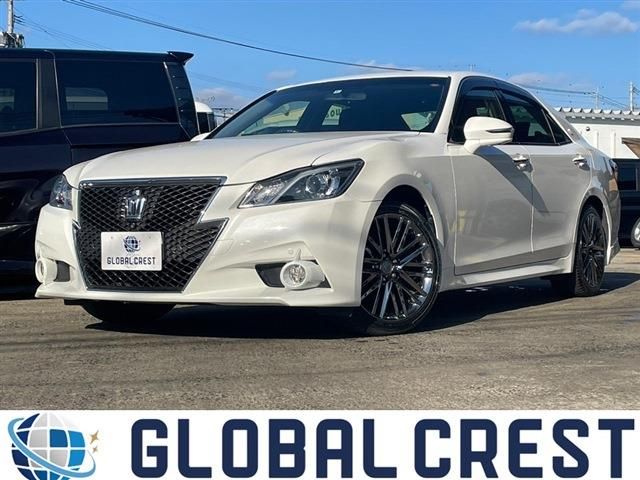 Toyota CROWN SEDAN 2014-01 1611-0