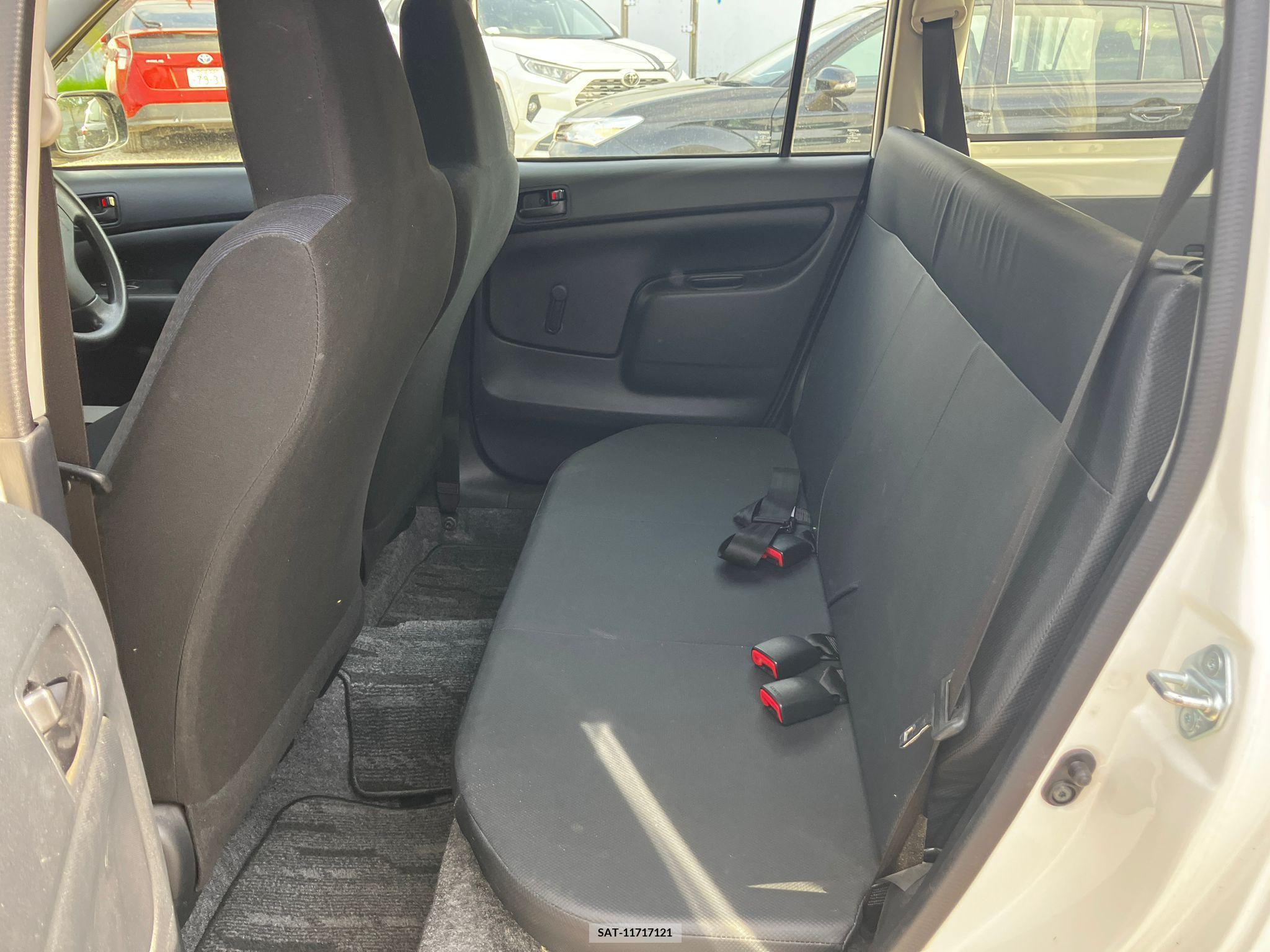 Toyota SUCCEED VAN 2017-04 258326-11