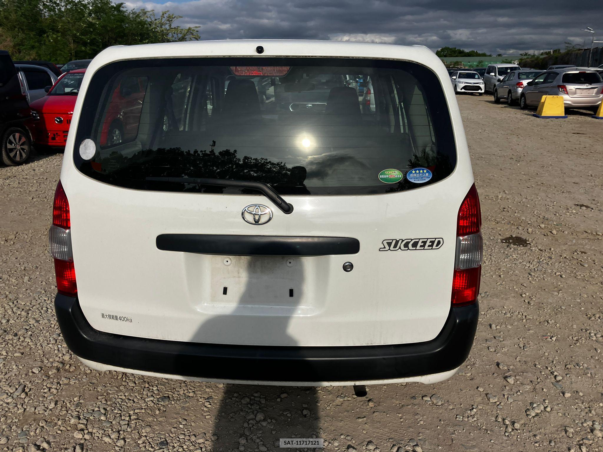 Toyota SUCCEED VAN 2017-04 258326-7