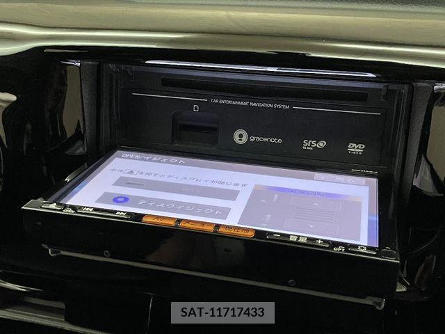 Nissan NV350 Caravan 2017-04 280562-17