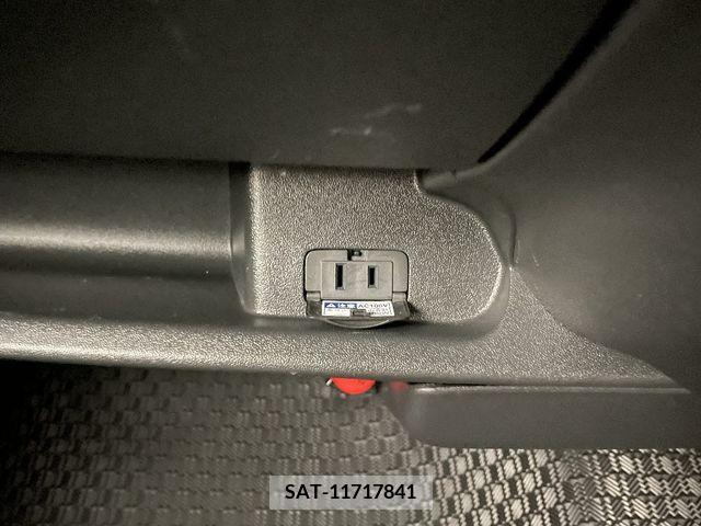 Toyota HIACE VAN 2020-03 375792-22