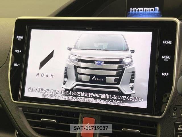 Toyota NOAH HYBRID 2019-10 322858-2