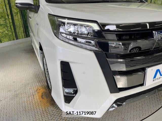 Toyota NOAH HYBRID 2019-10 322858-13