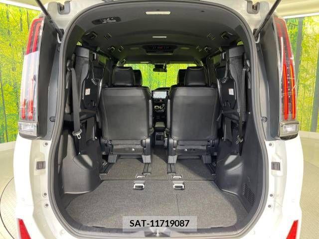 Toyota NOAH HYBRID 2019-10 322858-11