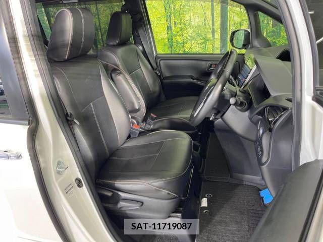 Toyota NOAH HYBRID 2019-10 322858-8