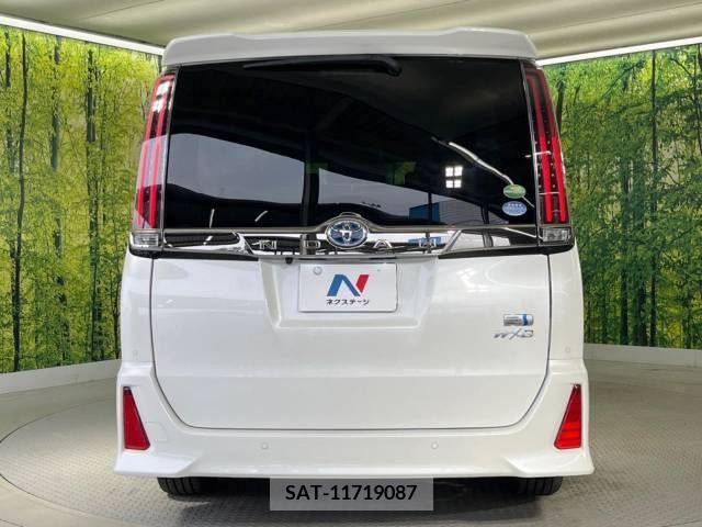 Toyota NOAH HYBRID 2019-10 322858-16