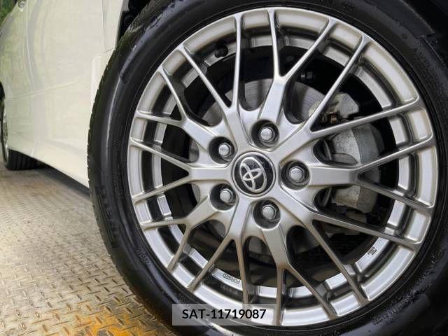 Toyota NOAH HYBRID 2019-10 322858-14