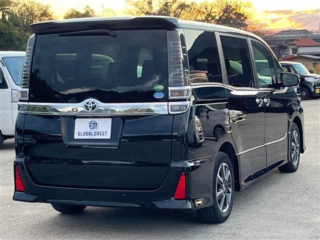Toyota VOXY 2019-12 27477-6