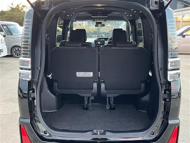 Toyota VOXY 2019-12 27477-8