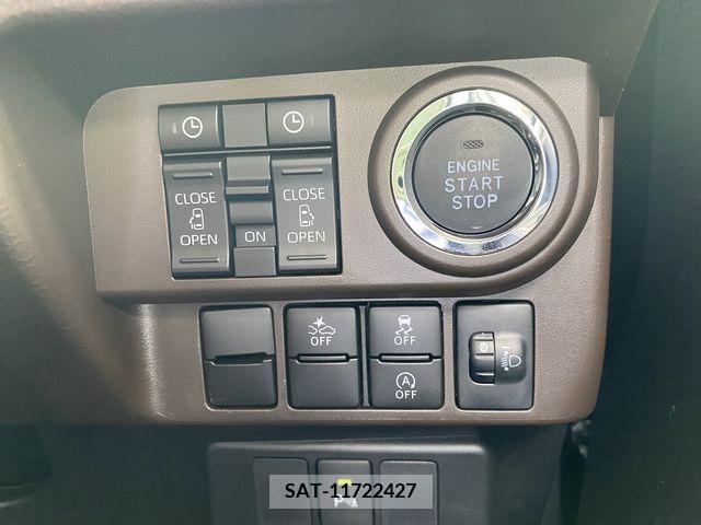 Toyota ROOMY 2023-10 337504-6