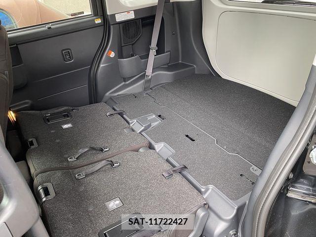 Toyota ROOMY 2023-10 337504-18