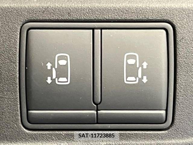 Nissan SERENA 2019-03 239785-7