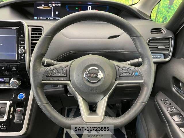 Nissan SERENA 2019-03 239785-12