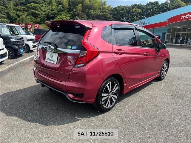 Honda FIT HYBRID 2019-03 360291-10