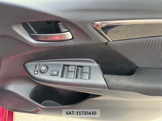 Honda FIT HYBRID 2019-03 360291-22