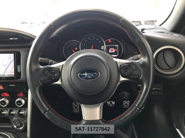 Subaru BRZ 2016-10 381686-11