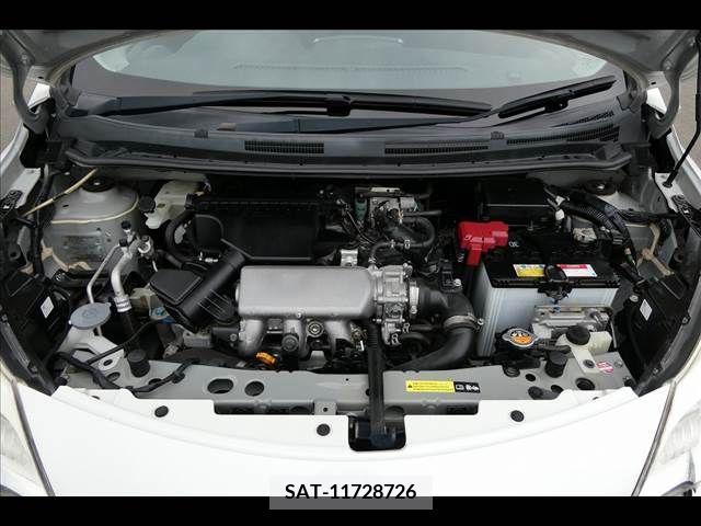 Nissan NOTE 2013-01 203701-12