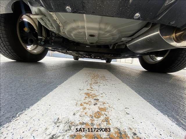 Nissan NOTE 2015-08 279869-19