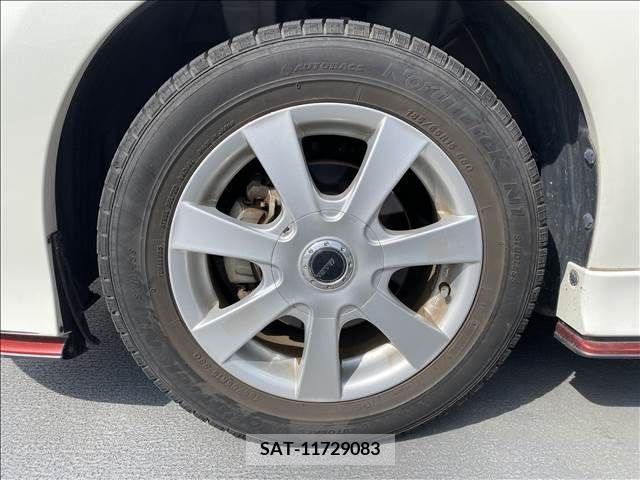 Nissan NOTE 2015-08 279869-29