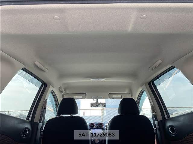 Nissan NOTE 2015-08 279869-16