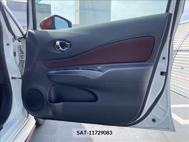 Nissan NOTE 2015-08 279869-15