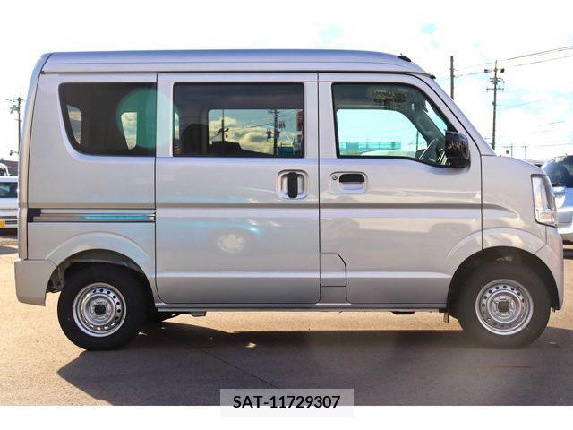 Suzuki EVERY 2023-04 208608-5