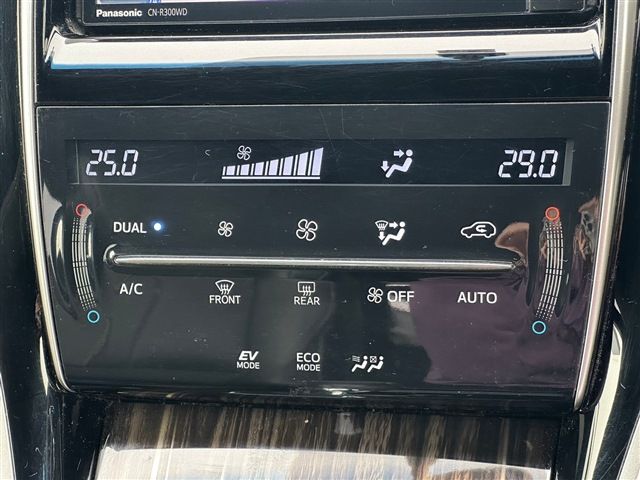 Toyota HARRIER HYBRID 2014-05 798-28