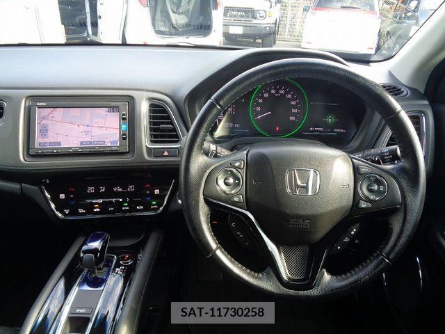 Honda VEZEL 2016-09 420927-1
