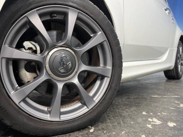 Abarth 595 2020-12 185612-16