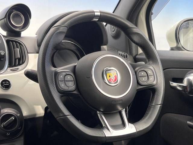 Abarth 595 2020-12 185612-19