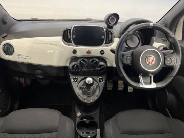 Abarth 595 2020-12 185612-1