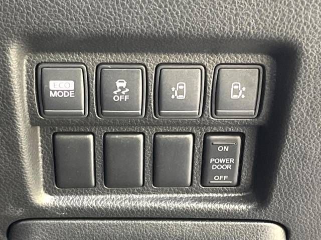 Nissan ELGRAND 2013-10 25206-4