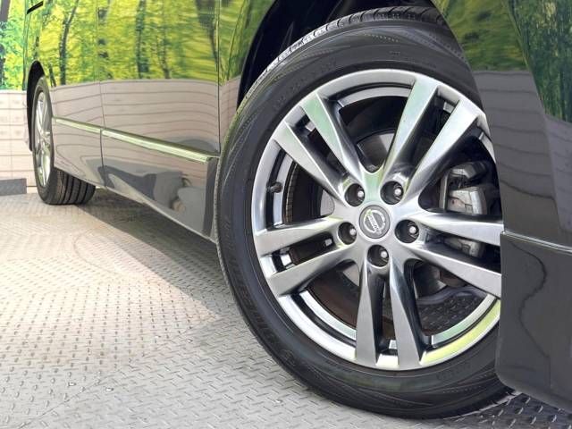 Nissan ELGRAND 2013-10 25206-14