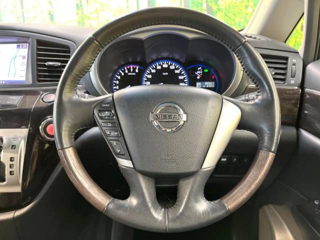 Nissan ELGRAND 2013-10 25206-12